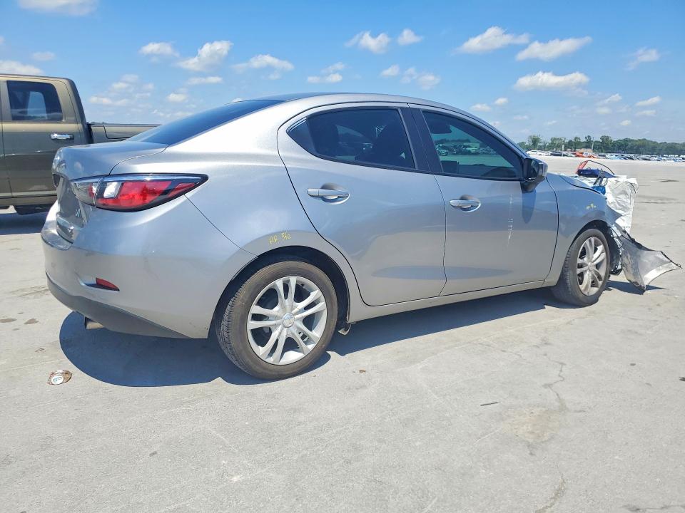 2016 Scion VIN 3MYDLBZV7GY104232 COPART salvage auction — FRONT END, TN - SALVAGE CERTIFICATE, sold $175 on 2026-07-27 (photo 3)