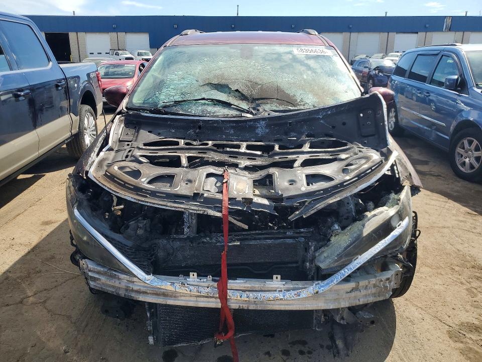 2017 Chrysler Pacifica VIN 2C4RC1BG0HR623070 COPART salvage auction — Burn Engine, St - Salvage Title, sold $400 on 2026-07-28 (photo 5)