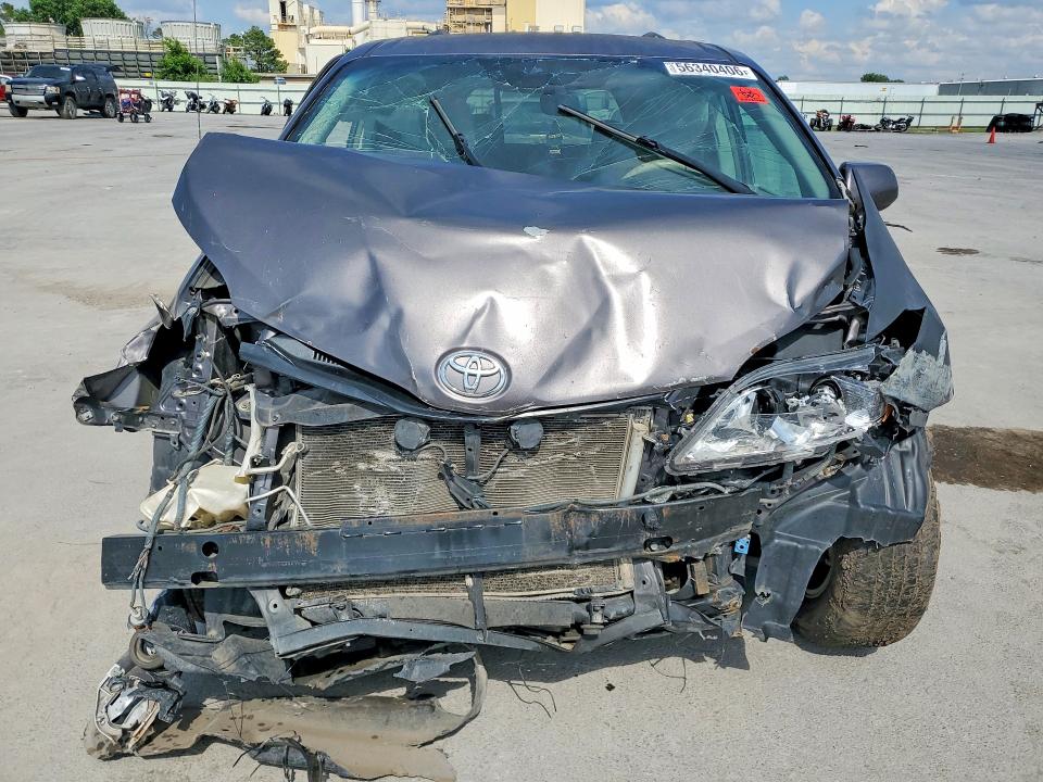 2014 Toyota Sienna VIN 5TDKK3DC5ES453107 COPART salvage auction — FRONT END, Ok - Cert Of Title-Salvage, sold $900 on 2026-07-22 (photo 5)