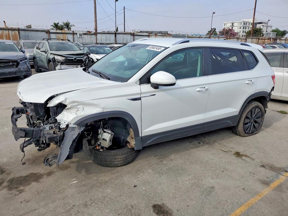 2022 Volkswagen Taos VIN 3VVRX7B25NM025427 COPART salvage auction — REAR END, Ca - Salvage Certificate (P), sold $4,100 on 2026-08-03 (photo 1)