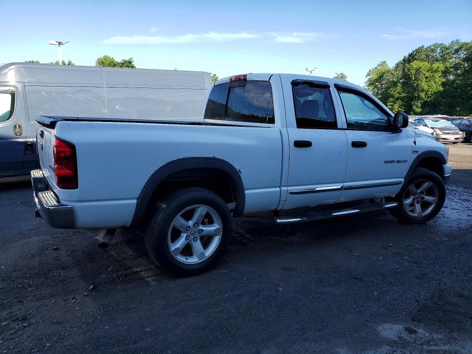 2007 Dodge Ram 1500 VIN 1D7HU18247S227215 COPART salvage auction — MINOR DENT/SCRATCHES, MA - CERTIFICATE OF TITLE, sold $1,300 on 2026-07-30 (photo 3)