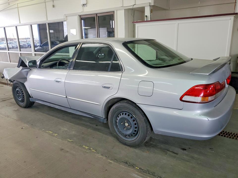 2001 Honda Accord VIN JHMCG55481C002305 COPART salvage auction — FRONT END, WA - BILL OF SALE, sold $125 on 2026-07-10 (photo 2)