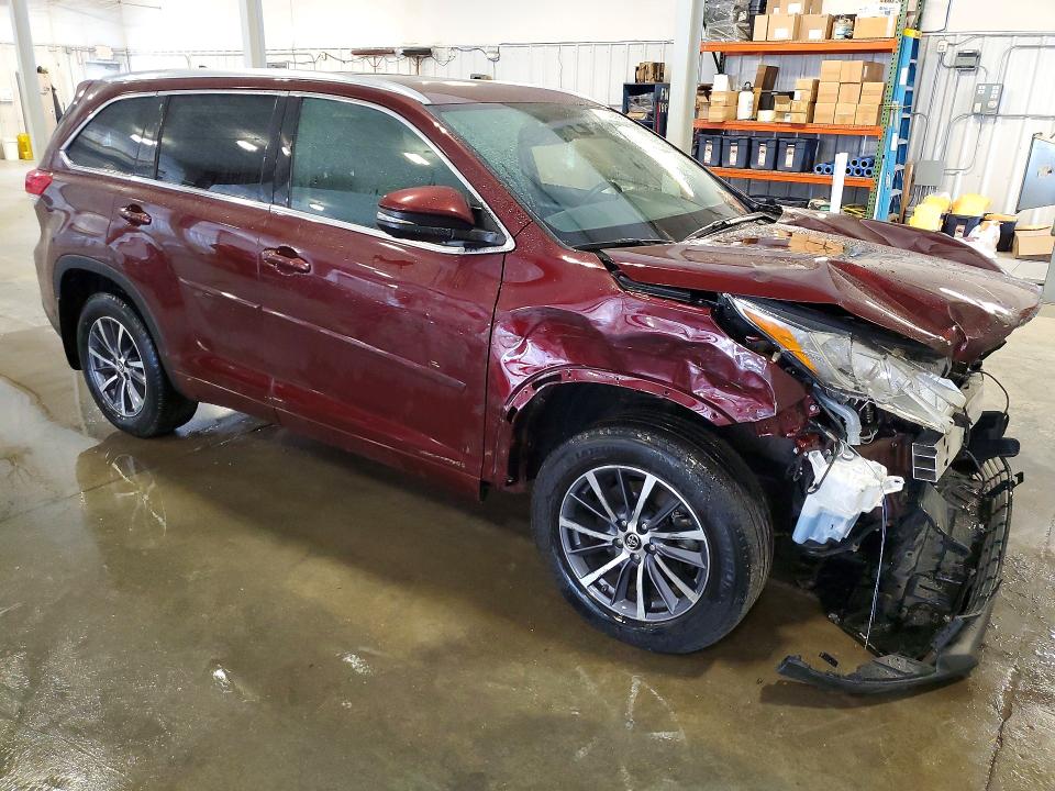2017 Toyota Highlander VIN 5TDJZRFH7HS372942 COPART salvage auction — FRONT END, Mn - Cert Of Title-Salvage, sold $3,450 on 2026-07-27 (photo 4)