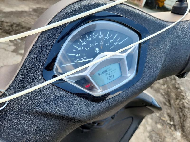 2023 Piaggio VIN ZAPM898GXP7004055 COPART salvage auction — MINOR DENT/SCRATCHES, Ny - Mv-907A Salvage Certificate, sold $250 on 2026-07-09 (photo 7)