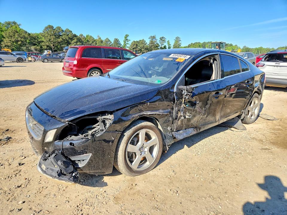 2013 Volvo S60 VIN YV1612FHXD2200730 COPART salvage auction — FRONT END, Va - Cert Of Title - Salvage, sold $200 on 2026-07-07 (photo 1)