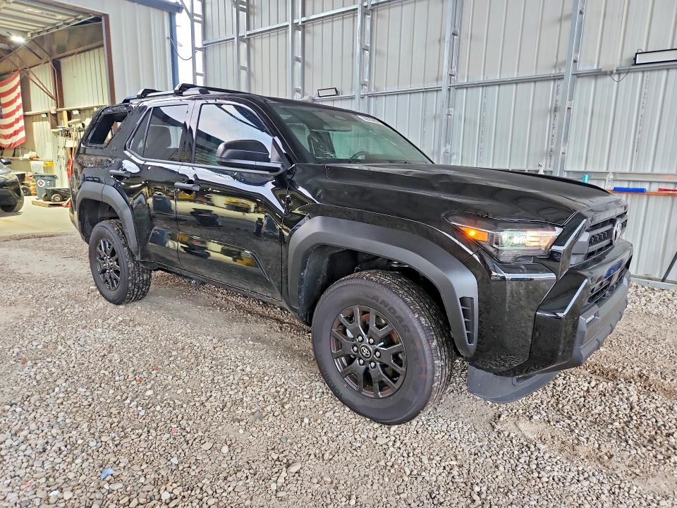 2026 Toyota 4runner VIN JTEVA5BR2T5105783 COPART salvage auction — HAIL, Mo - Salvage Certificate Of Title, sold $32,000 on 2026-07-06 (photo 4)