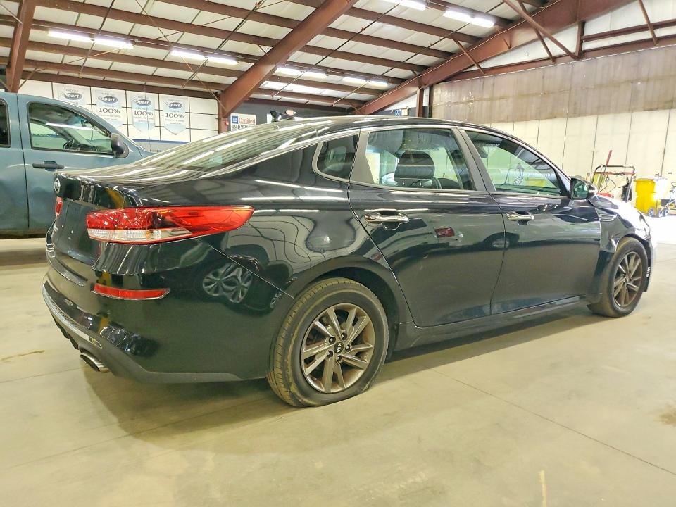 2019 Kia Optima VIN 5XXGT4L31KG357417 COPART salvage auction — FRONT END, MA - CERTIFICATE OF TITLE, sold $3,000 on 2026-07-31 (photo 3)