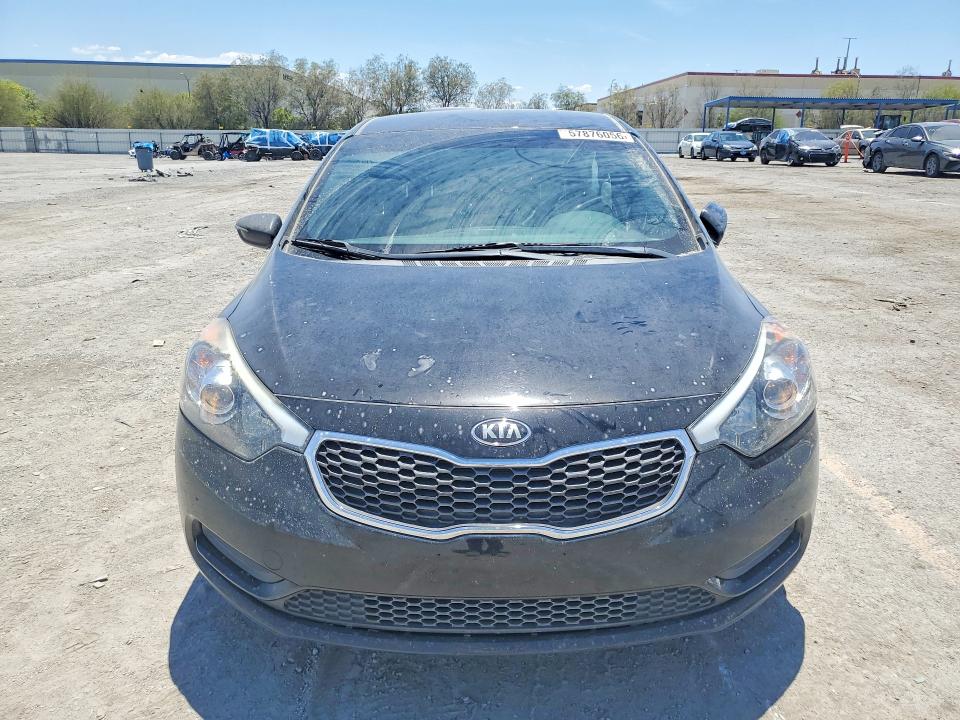 2015 Kia Forte VIN KNAFX4A6XF5383941 COPART salvage auction — SIDE, NV - SALVAGE TITLE, sold $475 on 2026-07-02 (photo 5)