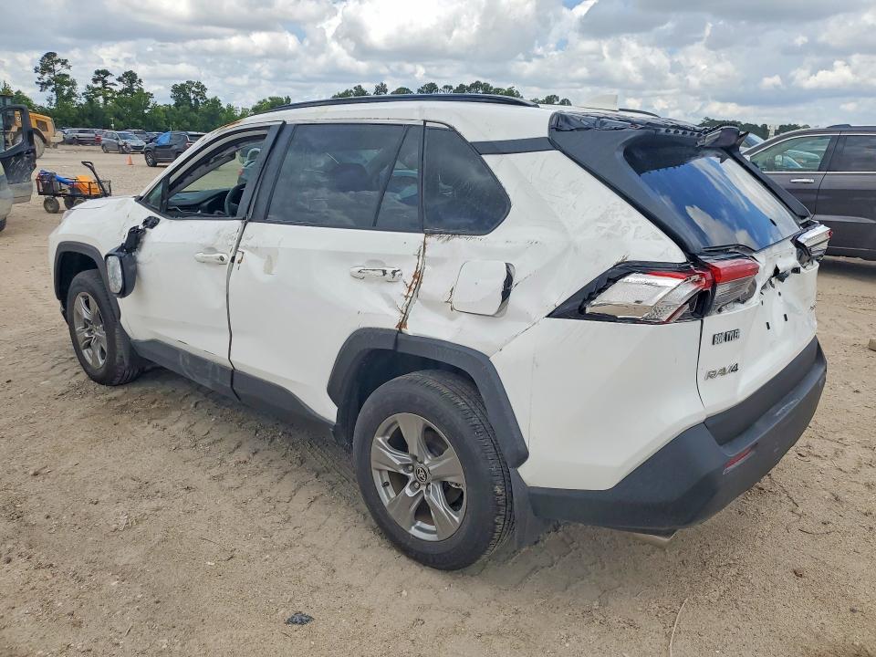 2025 Toyota Rav4 VIN 2T3W1RFV0SC349836 COPART salvage auction — ROLLOVER, AL - CERT OF TITLE-SALVAGE TITLE, sold $10,600 on 2026-07-10 (photo 2)