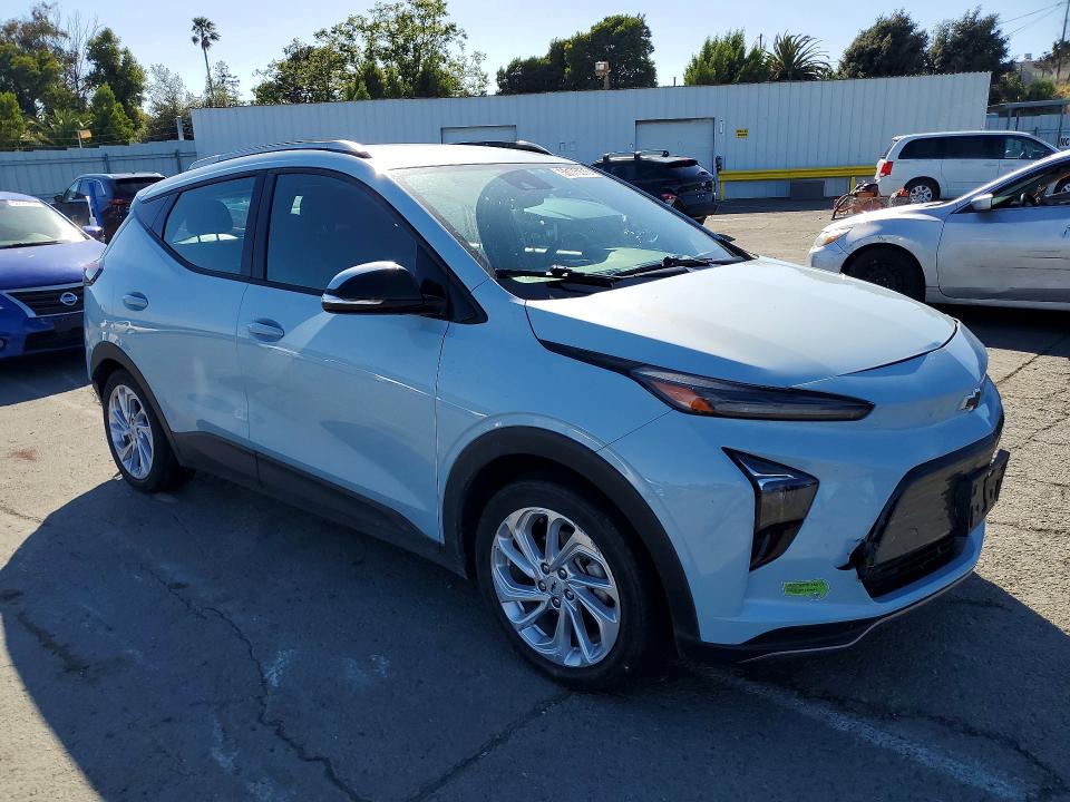 2023 Chevrolet Bolt euv VIN 1G1FY6S03P4153051 COPART salvage auction — REAR END, Ca - Salvage Certificate, sold $7,200 on 2026-07-24 (photo 4)