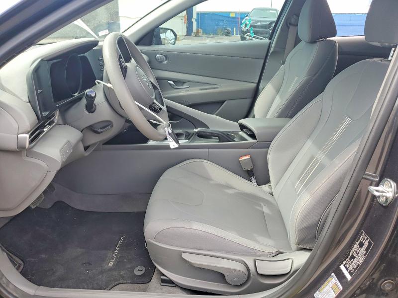 2023 Hyundai Elantra VIN 5NPLM4AG4PH091999 COPART salvage auction — SIDE, Tx - Salvage Vehicle Title, sold $150 on 2026-07-24 (photo 7)