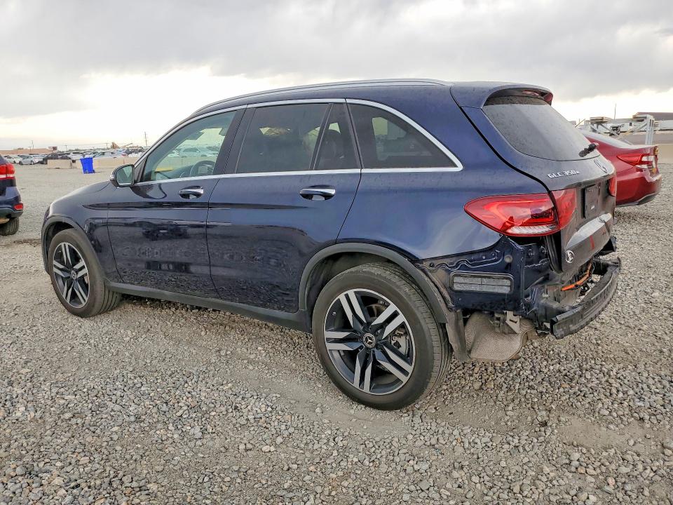 2020 Mercedes-benz Glc VIN W1N0G5DB8LF800995 COPART salvage auction — REAR END, Co - Salvage Title, sold $14,300 on 2026-07-07 (photo 2)
