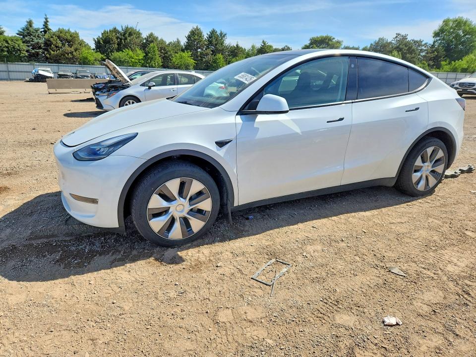 2023 Tesla Model y VIN 7SAYGDEE6PA041741 COPART salvage auction — FRONT END, Il - Salvage Certificate, sold $1,100 on 2026-07-21 (photo 1)