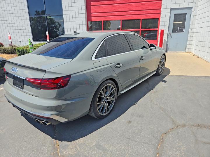 2020 Audi S4 VIN WAUB4AF42LA064663 COPART salvage auction — NORMAL WEAR, Ut - Cert Of Title-Rebuilt/Restored (P), sold $14,600 on 2026-07-24 (photo 4)
