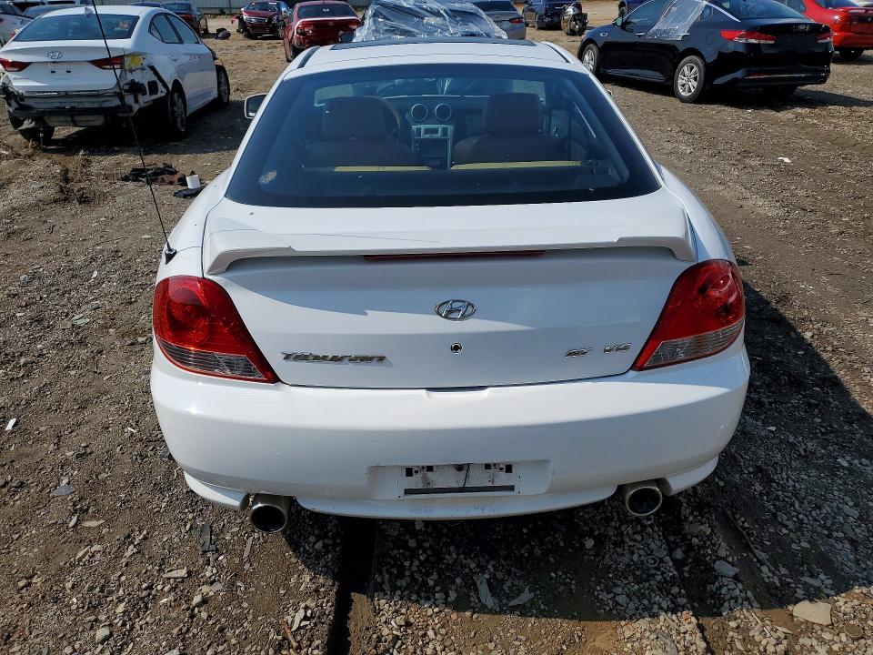 2006 Hyundai Tiburon VIN KMHHN65F06U225519 COPART salvage auction — FRONT END, VA - CERT OF TITLE - SALVAGE, sold $250 on 2026-07-10 (photo 6)