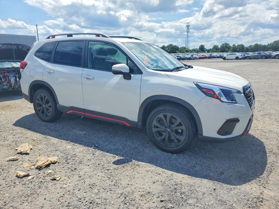 2022 Subaru Forester VIN JF2SKAJCXNH449052 COPART salvage auction — UNDERCARRIAGE, Va - Cert Of Title - Salvage, sold $7,900 on 2026-07-29 (photo 4)