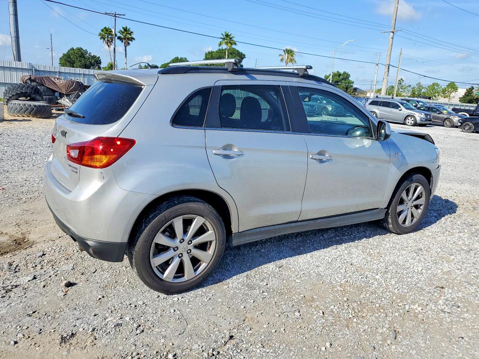 2013 Mitsubishi Outlander VIN 4A4AP4AU2DE002097 COPART salvage auction — FRONT END, Fl - Cert Of Title Slvg Rebuildable, sold $1,350 on 2026-07-10 (photo 3)