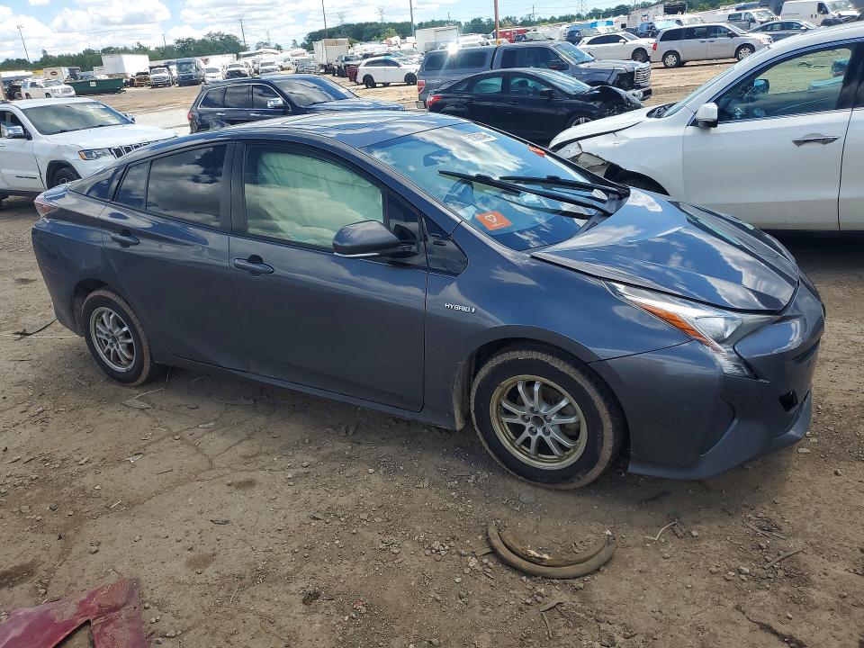 2016 Toyota Prius VIN JTDKARFUXG3512670 COPART salvage auction — SIDE, Salvage Title, sold $1,800 on 2026-07-17 (photo 4)