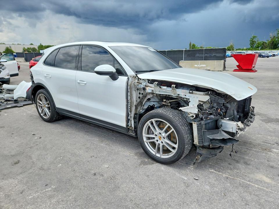 2021 Porsche Cayenne VIN WP1AA2AY0MDA04869 COPART salvage auction — FRONT END, Fl - Certificate Of Destruction, sold $18,900 on 2026-08-18 (photo 4)