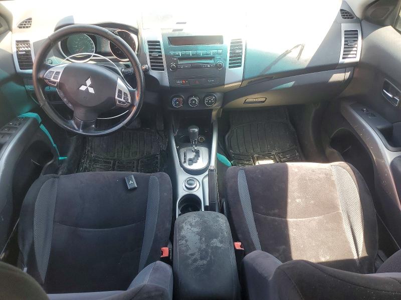 2010 Mitsubishi Outlander VIN JA4JT3AX5AZ600223 COPART salvage auction — REAR END, On - Permit No Brand - Unfit, sold $300 on 2026-07-14 (photo 8)