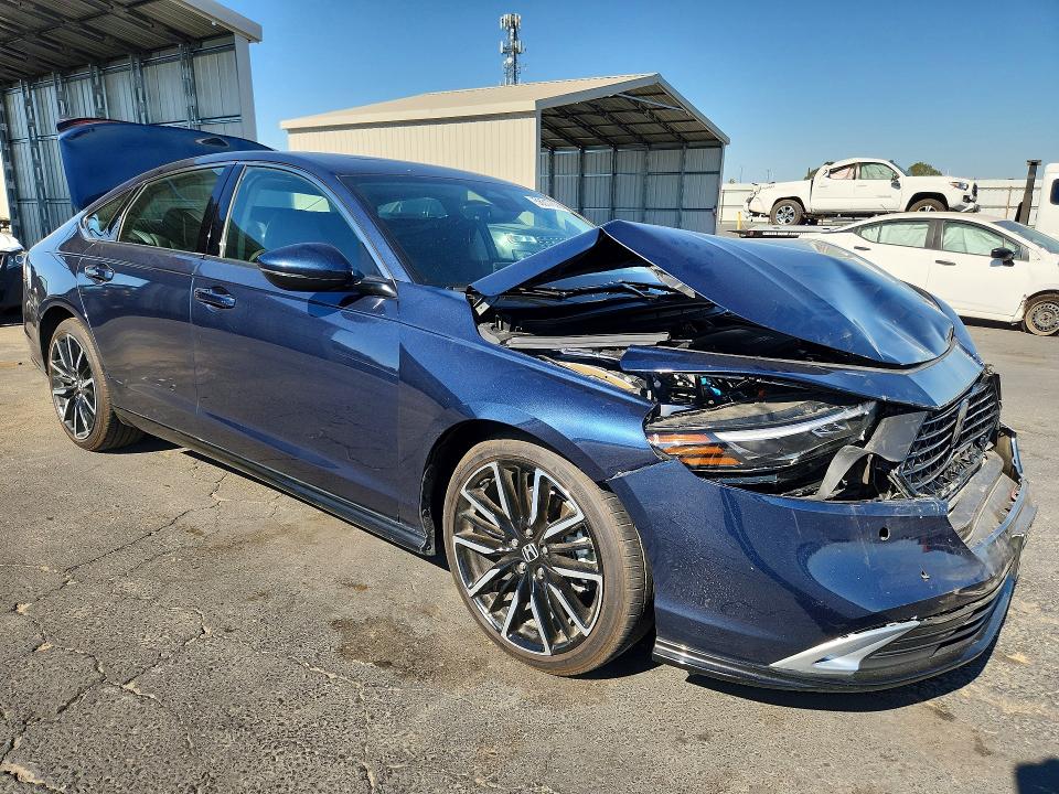 2025 Honda Accord VIN 1HGCY2F86SA037468 COPART salvage auction — FRONT END, Ca - Salvage Certificate, sold $8,600 on 2026-07-30 (photo 4)