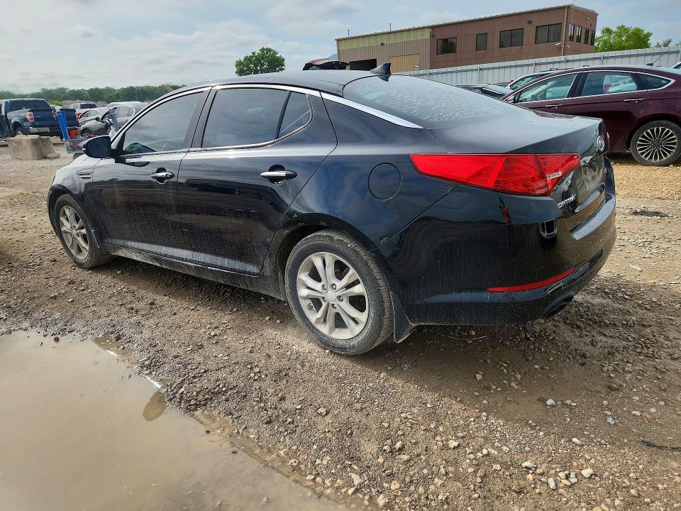 2012 Kia Optima VIN 5XXGN4A72CG062778 COPART salvage auction — HAIL, Ks - Cert Of Title-Salvage, sold $500 on 2026-07-09 (photo 2)