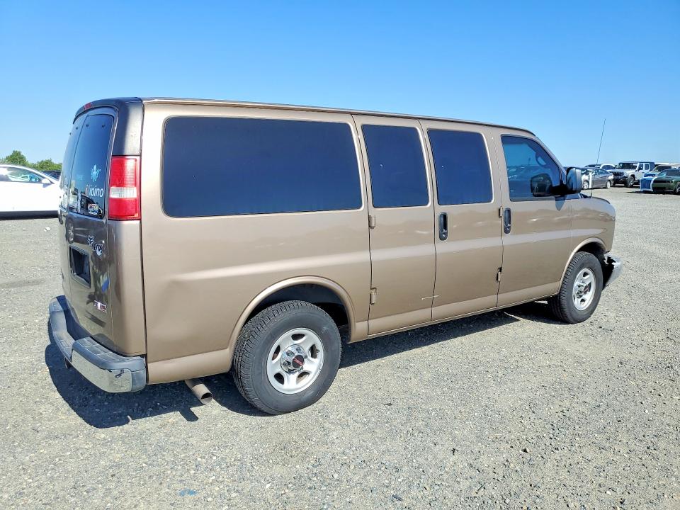 2004 Gmc Savana VIN 1GKFG15T041140679 COPART salvage auction — FRONT END, CA - SALVAGE CERTIFICATE, sold $825 on 2026-07-02 (photo 3)