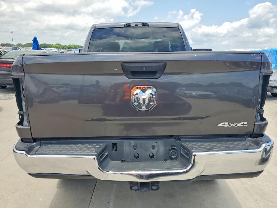 2023 Ram VIN 3C6UR5CL1PG570001 COPART salvage auction — FRONT END, Tx - Certificate Of Title, sold $11,800 on 2026-07-29 (photo 6)