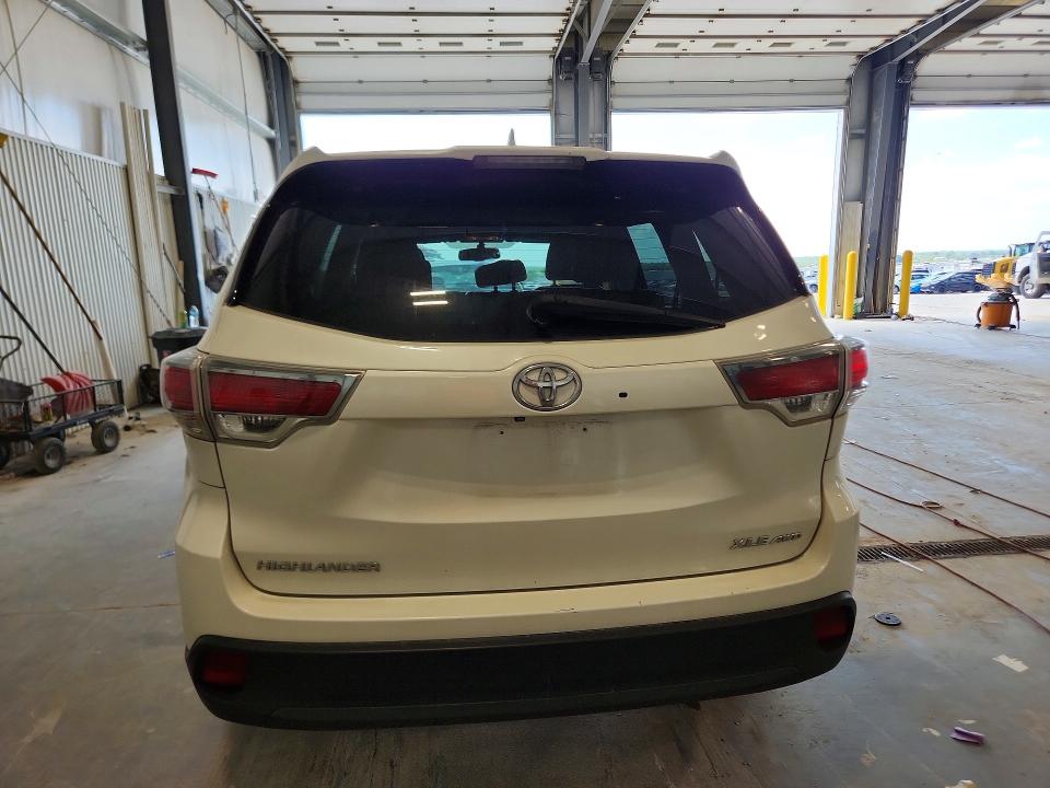 2015 Toyota Highlander VIN 5TDJKRFH7FS104653 COPART salvage auction — FRONT END, Ne - Cert Of Title-Salvage, sold $5,600 on 2026-07-14 (photo 6)