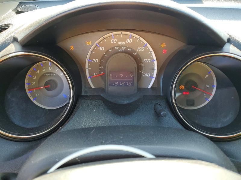 2013 Honda Fit VIN JHMGE8H56DC013109 COPART salvage auction — MINOR DENT/SCRATCHES, CA - CERTIFICATE OF TITLE, sold $225 on 2026-07-28 (photo 9)
