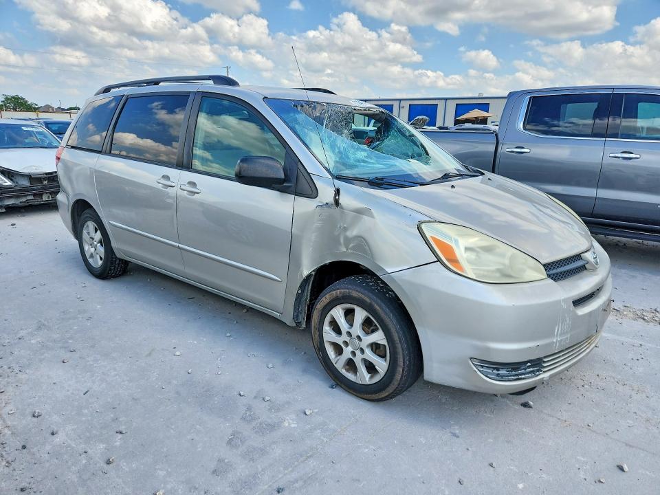 2004 Toyota Sienna VIN 5TDZA23CX4S063969 COPART salvage auction — FRONT END, Tx - Salvage Vehicle Title, sold $875 on 2026-07-17 (photo 4)