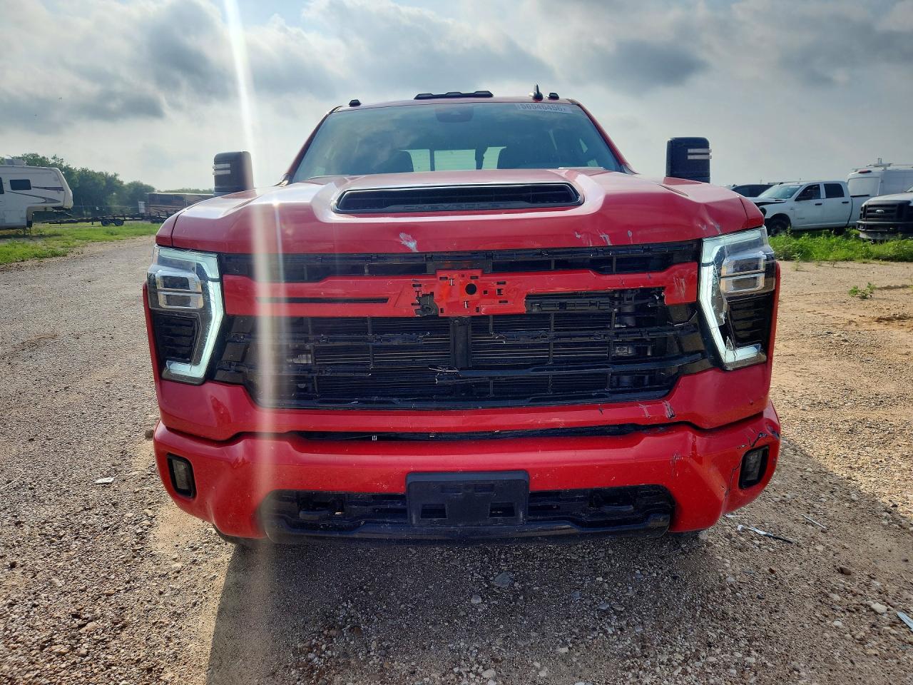 2024 Chevrolet Silverado 2500 VIN 2GC4YNEY2R1225124 COPART salvage auction — Front End, TX - SALVAGE VEHICLE TITLE, sold $32,250 on 2026-07-02 (photo 5)