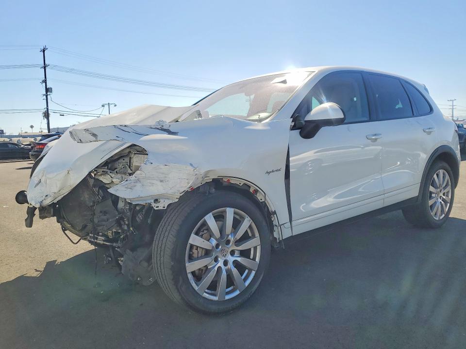 2012 Porsche Cayenne VIN WP1AE2A24CLA93947 COPART salvage auction — FRONT END, Ca - Salvage Certificate, sold $1,700 on 2026-07-29 (photo 1)