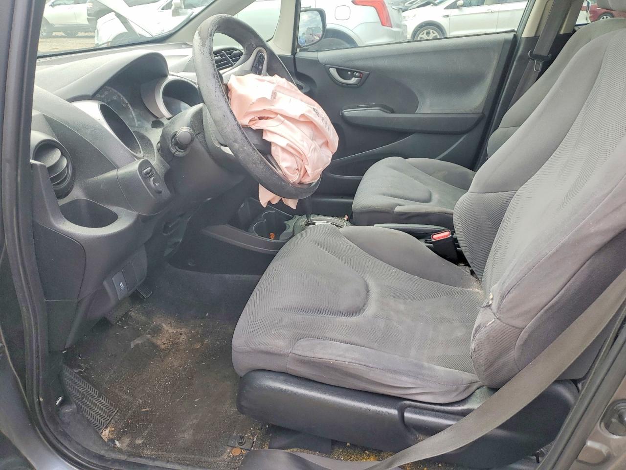 2013 Honda Fit VIN JHMGE8H34DC021112 COPART salvage auction — Front End, KS - CERT OF TITLE-SALVAGE, sold $525 on 2026-07-09 (photo 7)