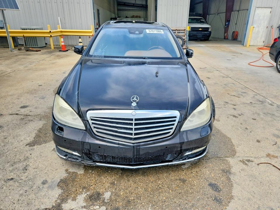 2010 Mercedes-benz S class VIN WDDNG8GB4AA315327 COPART salvage auction — SIDE, La - Permit To Sell, sold $675 on 2026-07-08 (photo 5)
