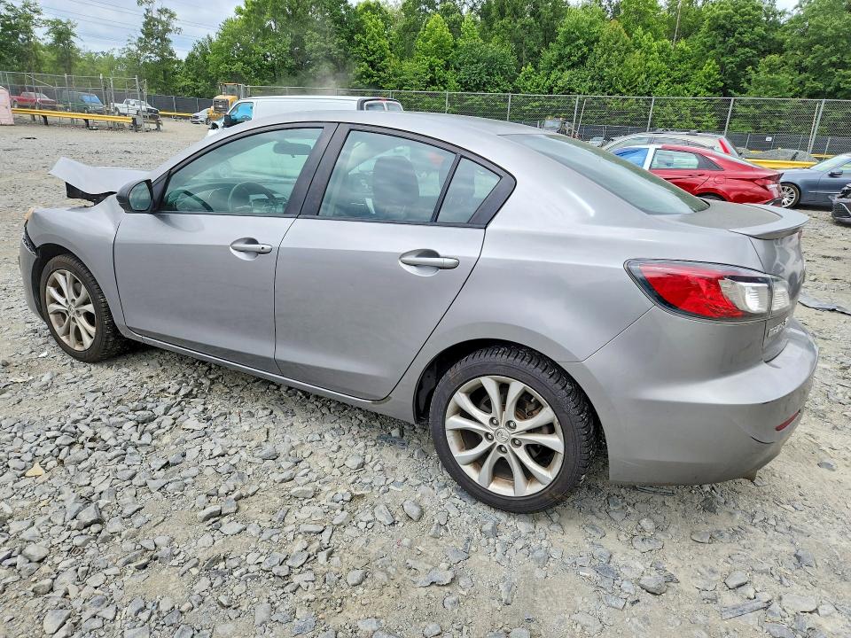 2011 Mazda 3 VIN JM1BL1U63B1470881 COPART salvage auction — FRONT END, MD - CERT OF SALVAGE > 75% DAMAGE, sold $475 on 2026-07-31 (photo 2)
