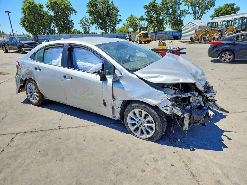 2020 Toyota Corolla VIN JTDVPRAE1LJ076454 COPART salvage auction — FRONT END, Salvage Title, sold $925 on 2026-07-13 (photo 4)