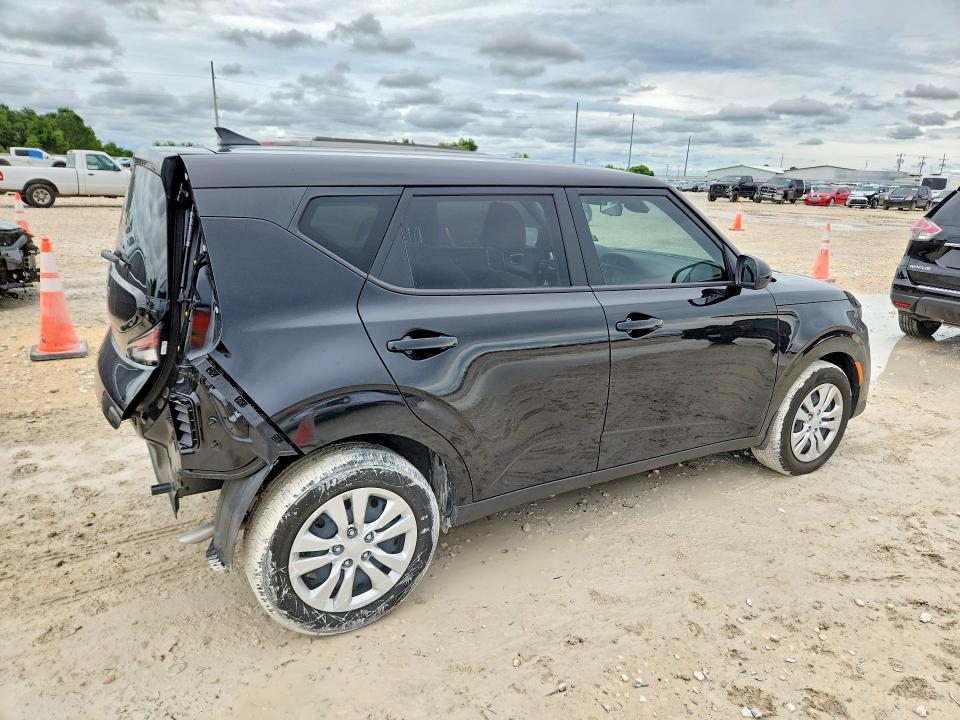 2025 Kia Soul VIN KNDJ23AU8S7943426 COPART salvage auction — REAR END, TX - SALVAGE VEHICLE TITLE (P), sold $4,650 on 2026-07-16 (photo 3)