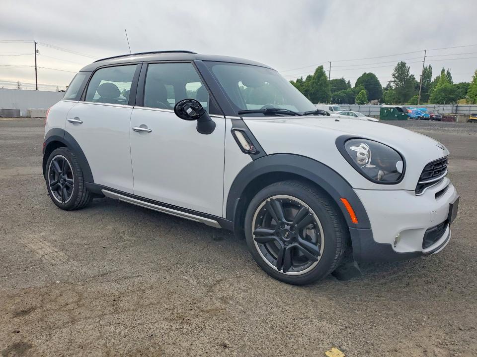 2015 Mini VIN WMWZC5C56FWP43509 COPART salvage auction — SIDE, Or - Salvage Title Certificate, sold $1,150 on 2026-08-17 (photo 4)