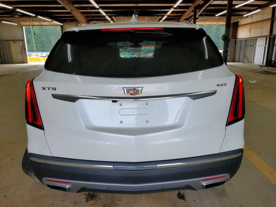 2024 Cadillac VIN 1GYKNCRS3RZ748373 COPART salvage auction — SIDE, Nc - Salvage Certificate Of Title, sold $10,700 on 2026-08-05 (photo 6)