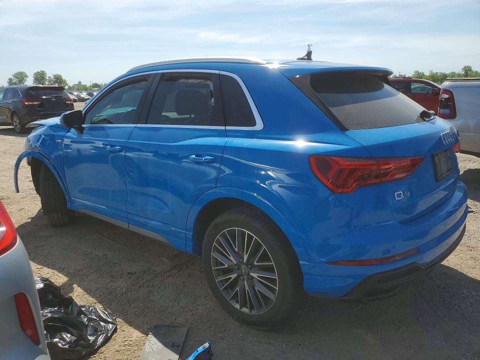 2020 Audi Q3 VIN WA1EECF39L1005247 COPART salvage auction — FRONT END, ON - PERMIT SALVAGE, sold $4,100 on 2026-07-07 (photo 2)