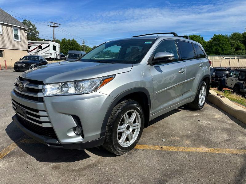 2018 Toyota Highlander VIN 5TDBZRFH4JS906070 COPART salvage auction — MECHANICAL, Ny - Certificate Of Title (P), sold $11,100 on 2026-07-29 (photo 1)
