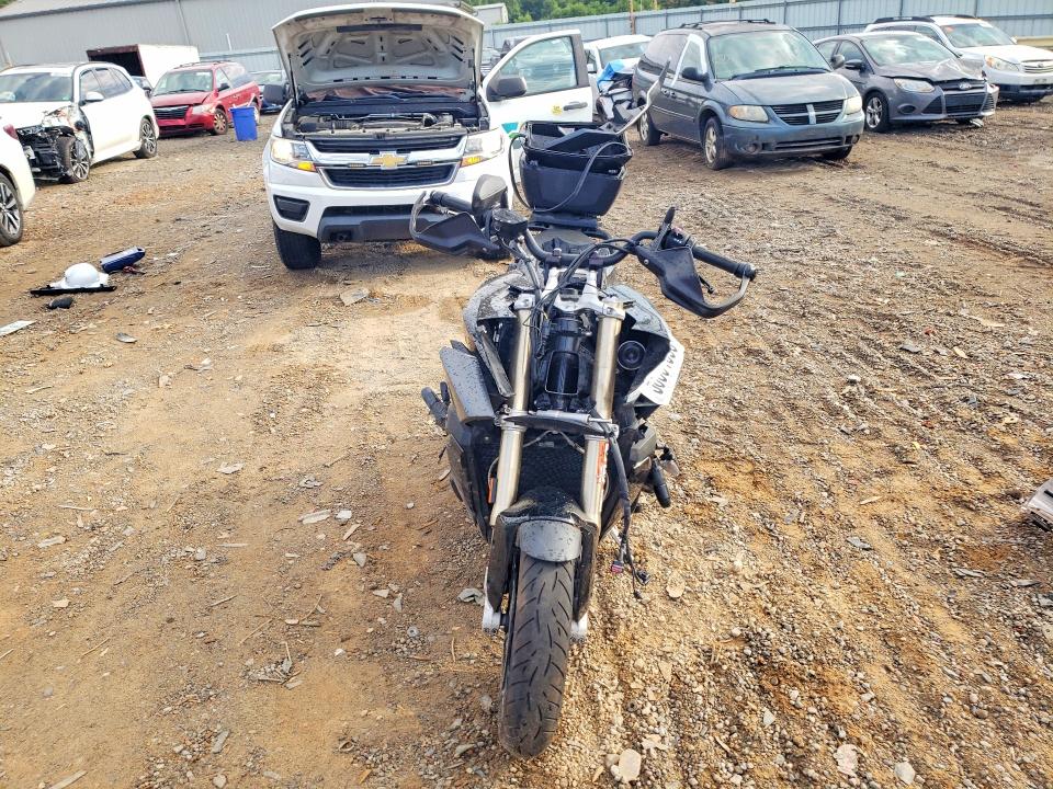 2023 BMW VIN WB10E4300P6H05912 COPART salvage auction — FRONT END, Va - Cert Of Title - Salvage, sold $1,600 on 2026-07-23 (photo 2)