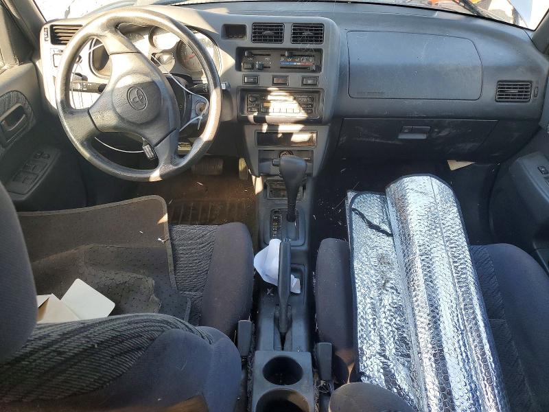 1999 Toyota Rav4 VIN JT3GP10V9X7057105 COPART salvage auction — REAR END, CA - DIS/DLR/EXP ONLY CLEAN TITLE, sold $200 on 2026-07-09 (photo 8)