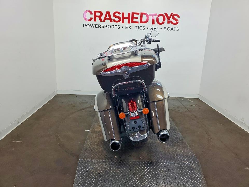 2023 Indian motorcycle co. Roadmaster VIN 56KTRABB3P3413136 COPART salvage auction — SIDE, MN - CERT OF TITLE-SALVAGE, sold $3,150 on 2026-07-30 (photo 4)