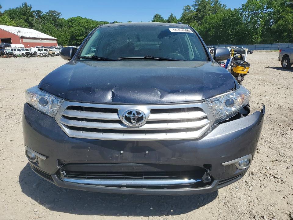 2012 Toyota Highlander VIN 5TDBK3EH3CS170079 COPART salvage auction — FRONT END, RI - CERTIFICATE OF TITLE, sold $4,650 on 2026-07-20 (photo 5)