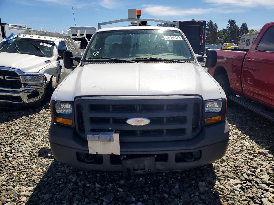 2006 Ford F350 VIN 1FDSF30586EC12138 COPART salvage auction — MECHANICAL, Ca - Dis/Dlr/Exp Only Clean Title, sold $1,600 on 2026-07-09 (photo 5)