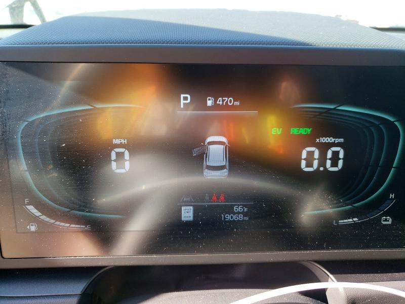2025 Kia Niro VIN KNDCP3LE2S5307709 COPART salvage auction — SIDE, CA - SALVAGE CERTIFICATE, sold $9,700 on 2026-07-27 (photo 9)