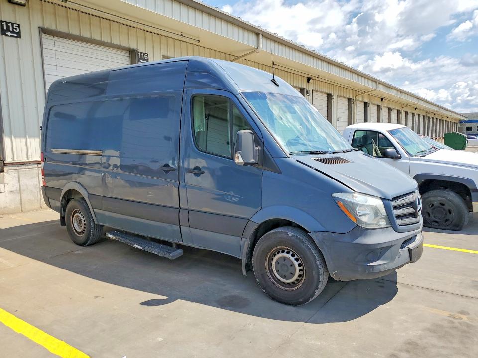 2018 Mercedes-benz VIN WD3PE7CD2JP623436 COPART salvage auction — SIDE, Ky - Certificate Of Title, sold $8,000 on 2026-07-29 (photo 4)