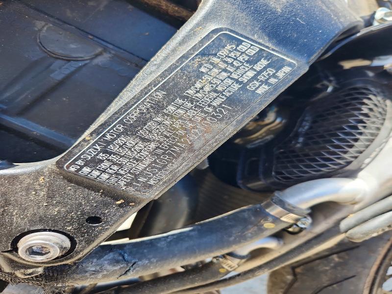 2016 Suzuki VIN JS1GR7MA2G2100321 COPART salvage auction — ROLLOVER, Pa - Certificate Of Salvage, sold $2,000 on 2026-07-02 (photo 9)